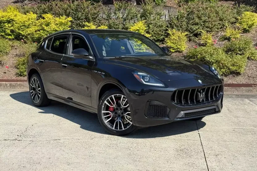 2025 Maserati Grecale photo 1