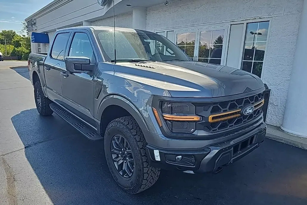 2025 Ford F-150 Tremor photo 1