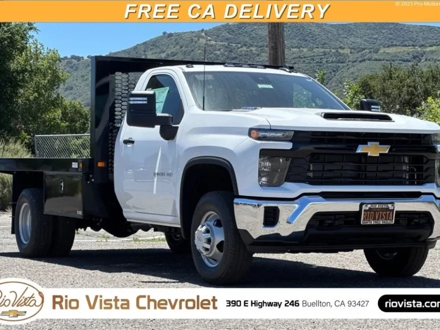 2025 Chevrolet Silverado 3500HD Work Truck photo 1