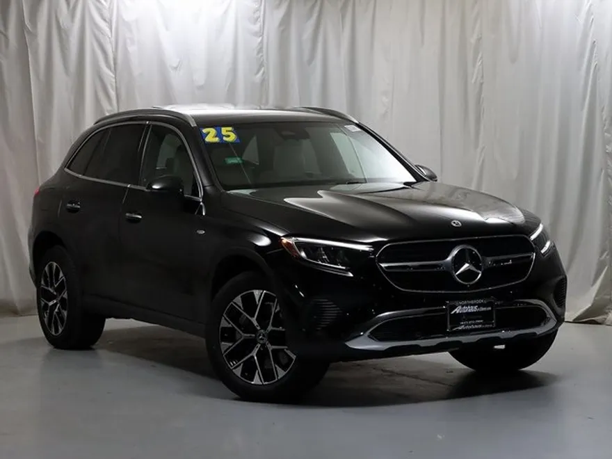 2025 Mercedes Benz GLC 350e 4MATIC photo 1