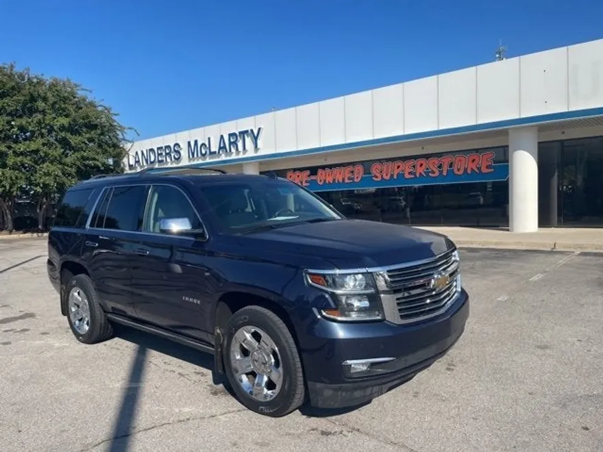 2017 Chevrolet Tahoe Premier photo 1