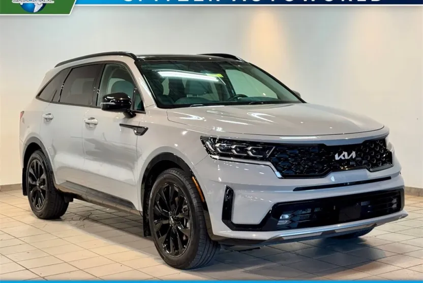 2023 Kia Sorento SX photo 1