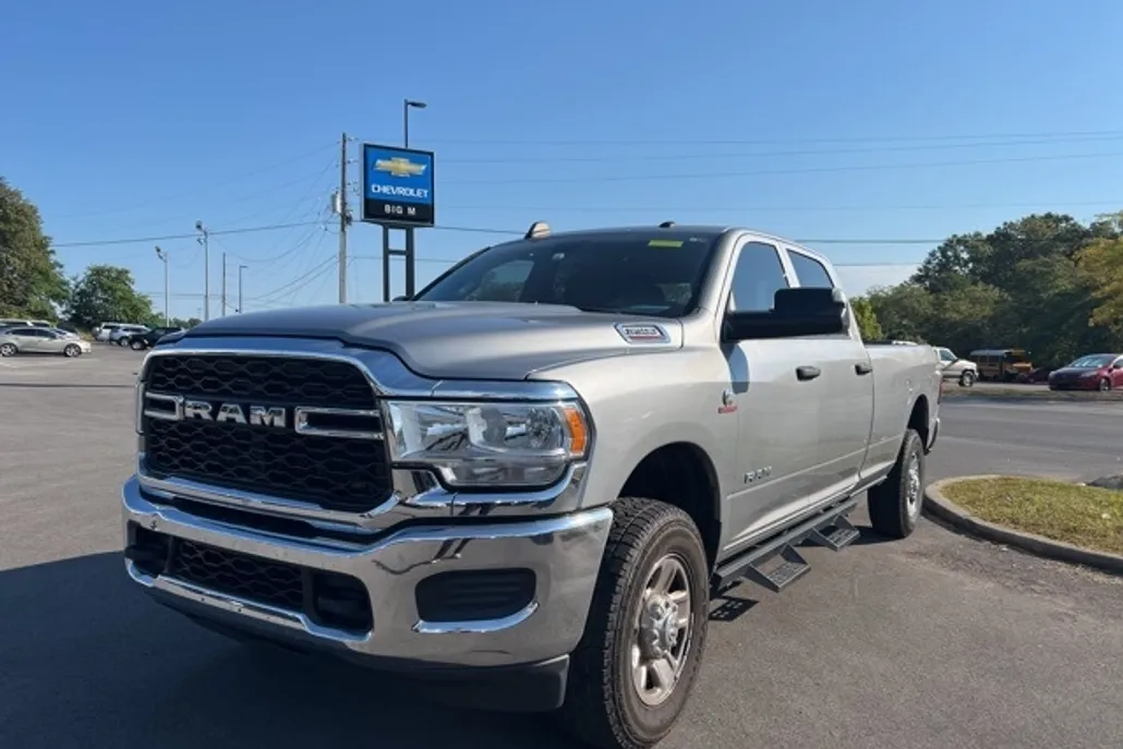 2022 Ram 3500 Tradesman photo 1
