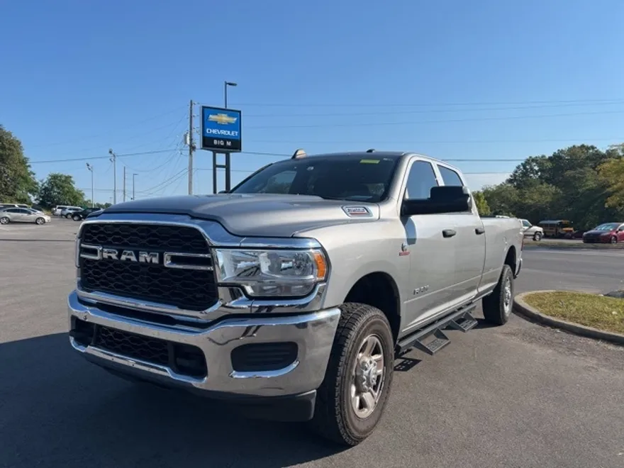 2022 Ram 3500 Tradesman photo 1