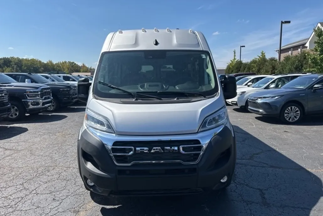 2025 Ram ProMaster 3500 Window Van photo 1