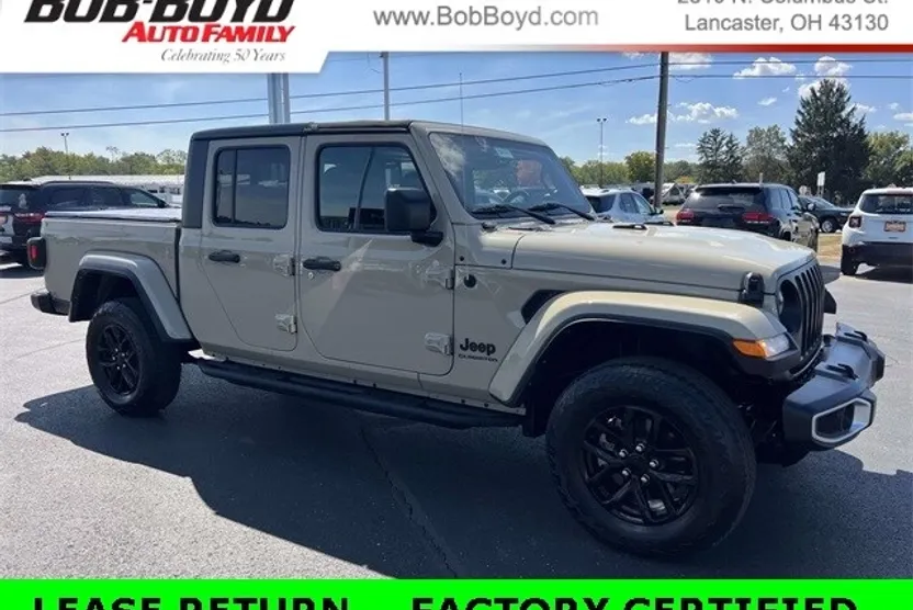 2022 Jeep Gladiator Sport S photo 1