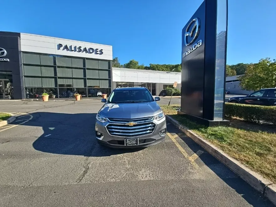 2019 Chevrolet Traverse High Country photo 1