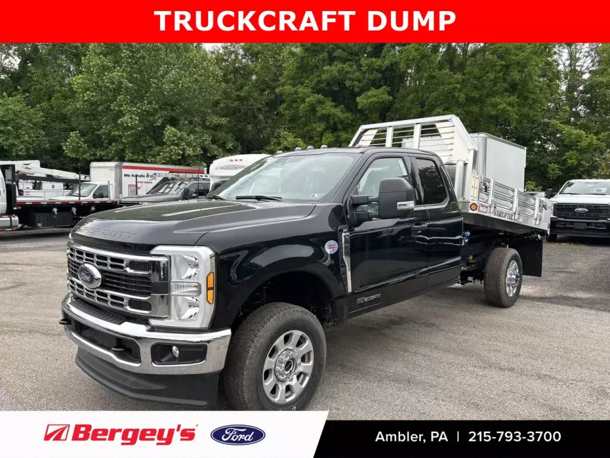 2024 Ford F-350 XLT photo 1