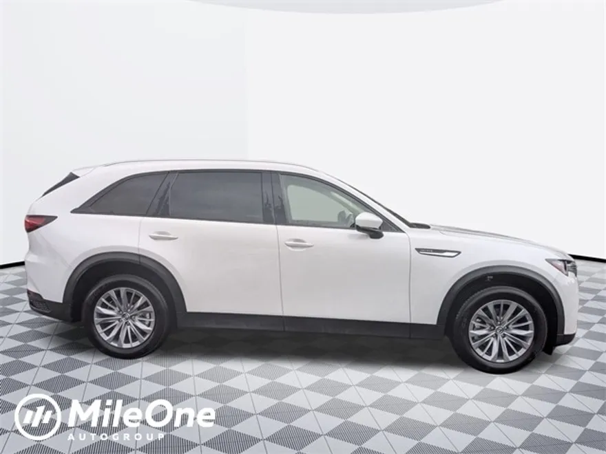 2025 Mazda CX-90 3.3 Turbo Preferred photo 1