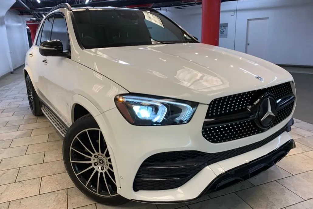 2022 Mercedes Benz GLE 350 4MATIC photo 1