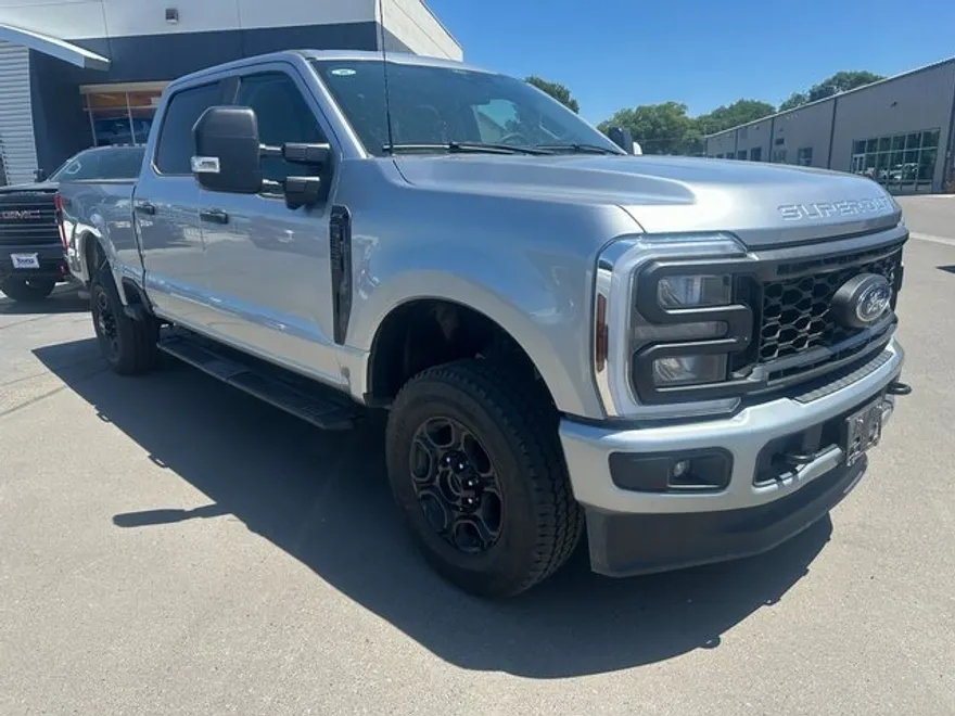 2024 Ford F-350 XL photo 1