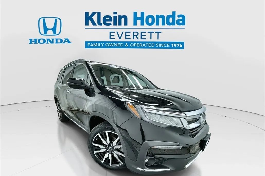 2022 Honda Pilot Touring photo 1