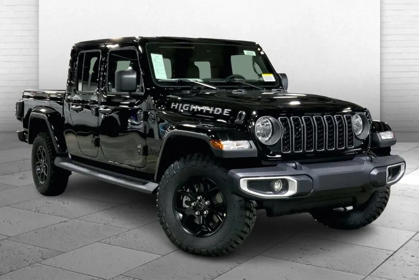 2025 Jeep Gladiator Sport photo 1
