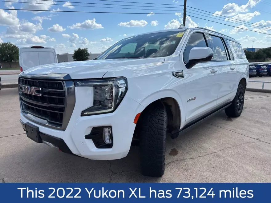 2022 Gmc Yukon XL AT4 photo 1