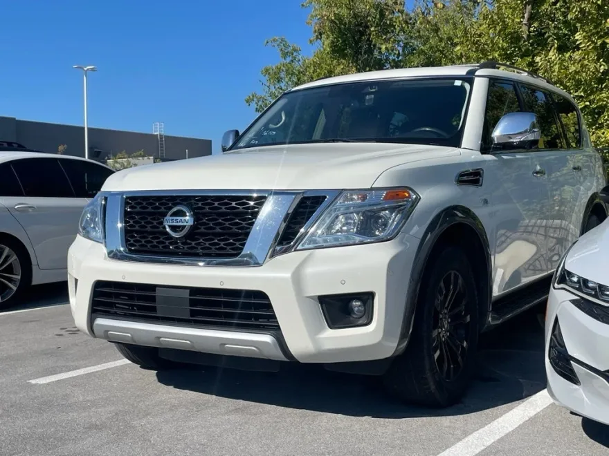 2018 Nissan Armada Platinum photo 1