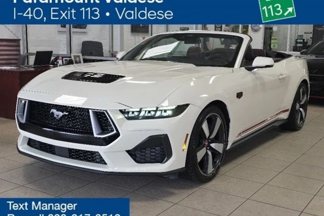 2025 Ford Mustang GT Premium Convertible photo 1