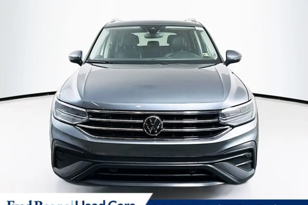 2024 Volkswagen Tiguan SE Wolfsburg Edition photo 1