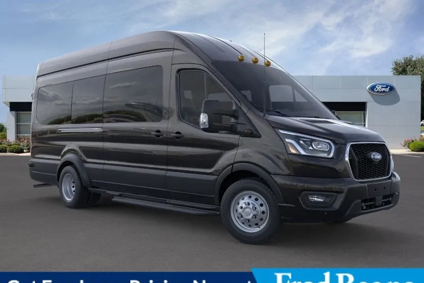 2024 Ford Transit Passenger XLT photo 1