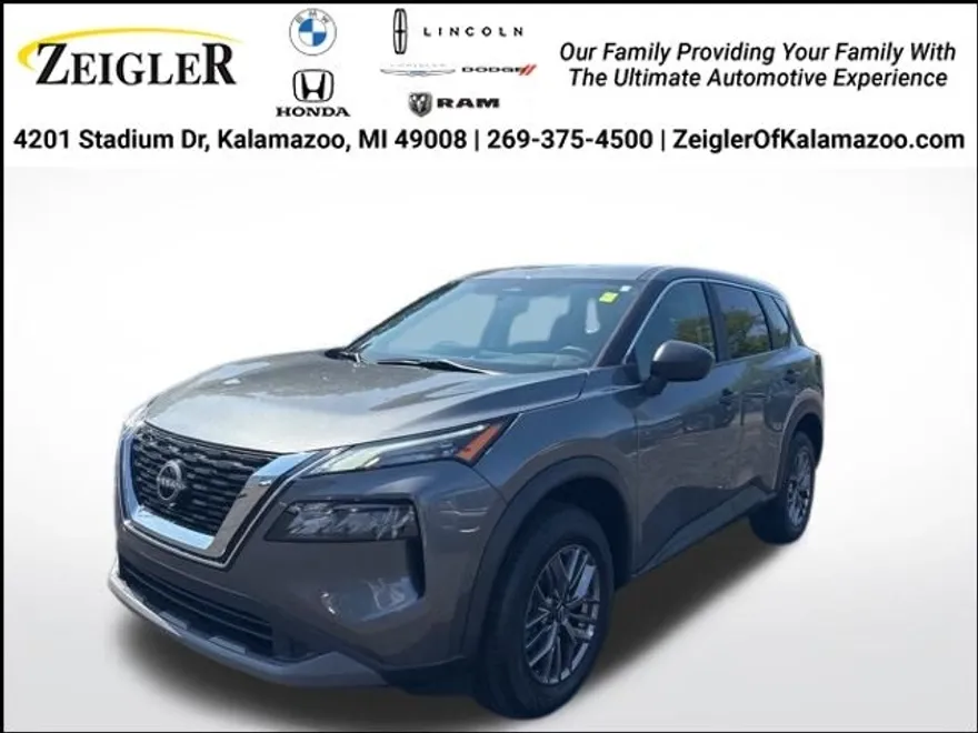 2023 Nissan Rogue S AWD photo 1