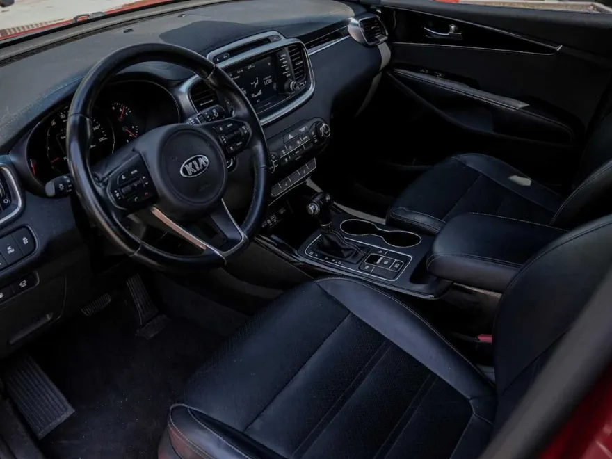 2018 Kia Sorento EX photo 1