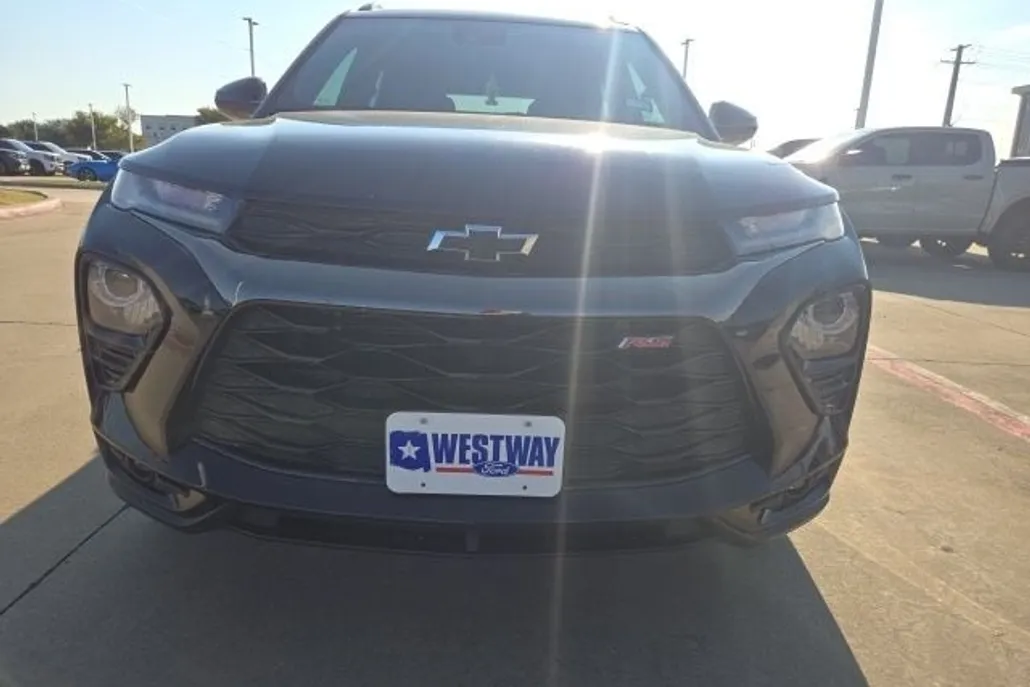 2021 Chevrolet Trailblazer RS photo 1