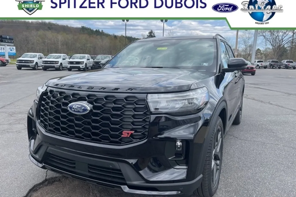 2025 Ford Explorer ST photo 1
