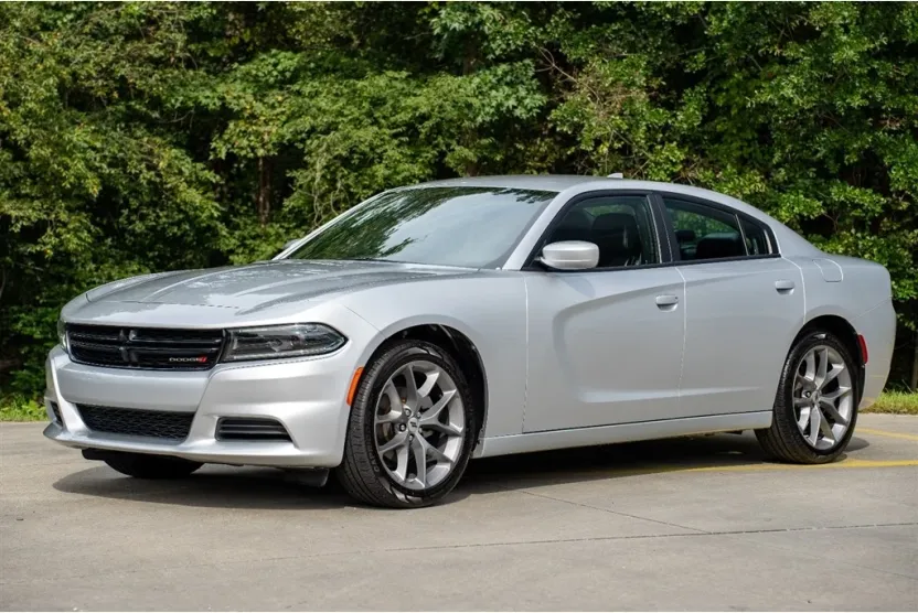 2022 Dodge Charger SXT photo 1
