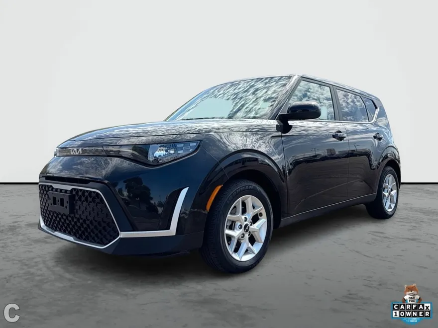 2023 Kia Soul LX S photo 1