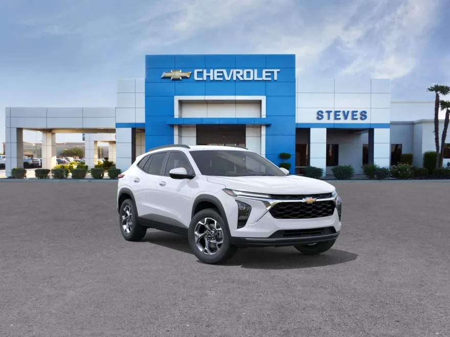 2025 Chevrolet Trax LT photo 1