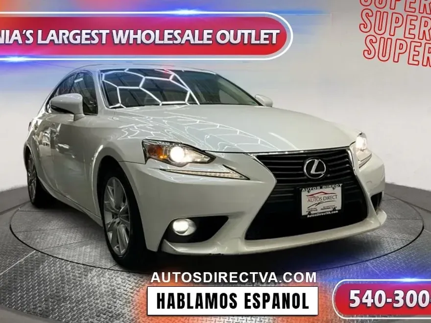 2016 Lexus IS 200t photo 1