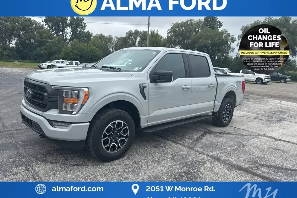 2023 Ford F-150 XLT photo 1