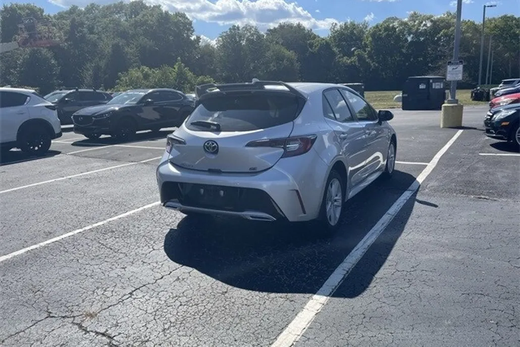 2022 Toyota Corolla SE photo 1