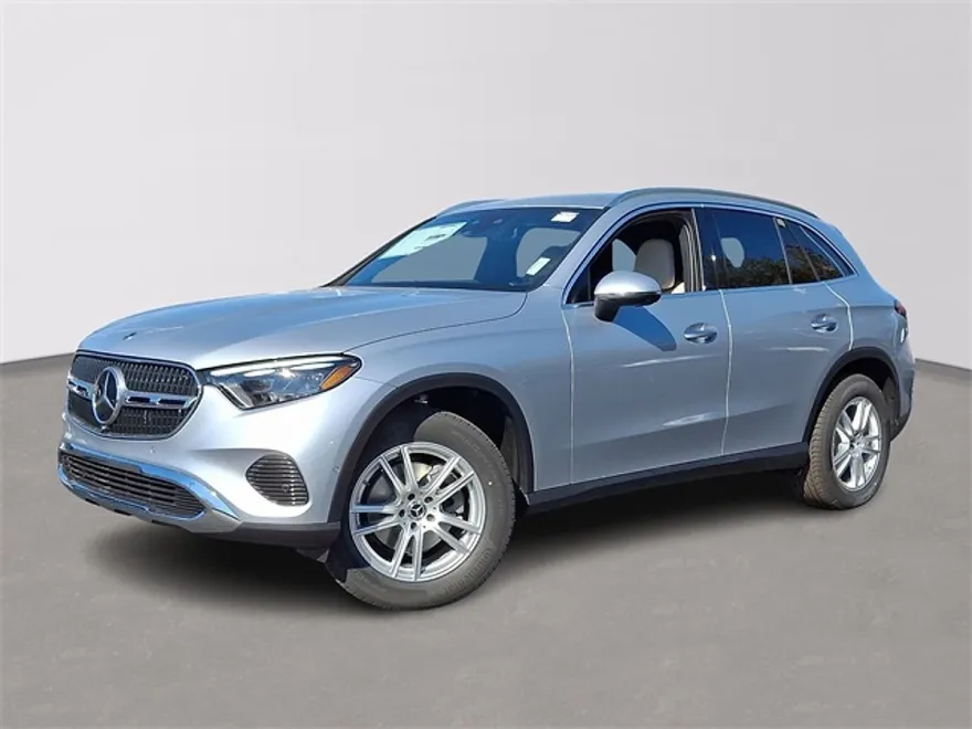 2025 Mercedes Benz GLC 300 4MATIC photo 1