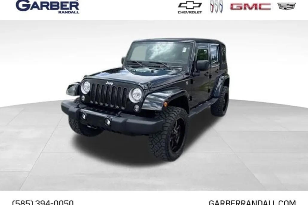 2017 Jeep Wrangler Unlimited Sahara photo 1
