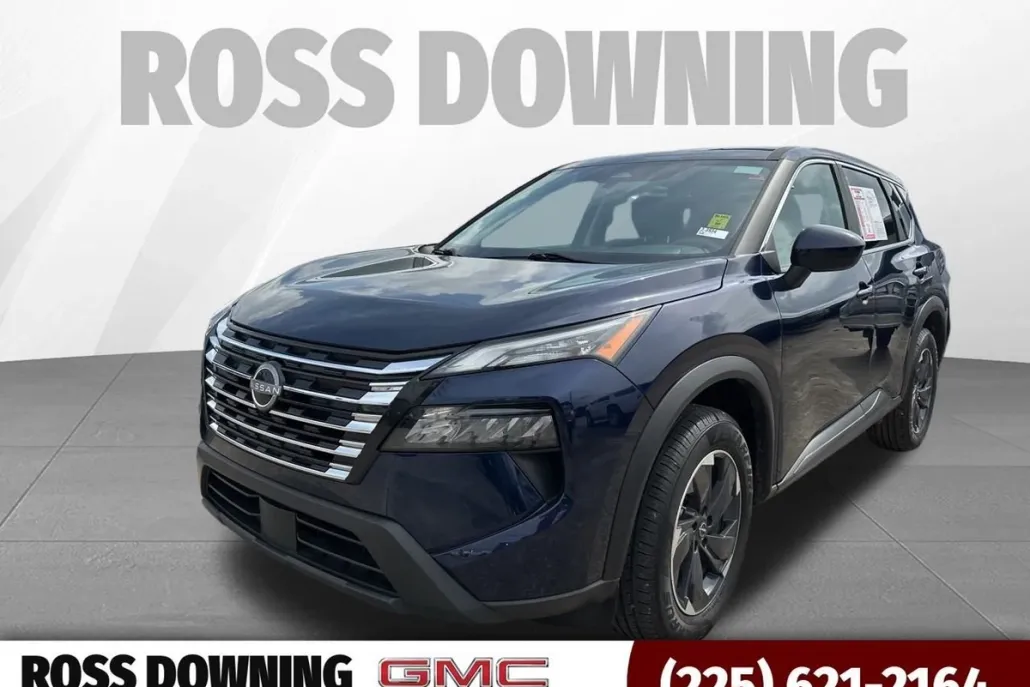 2024 Nissan Rogue SV photo 1