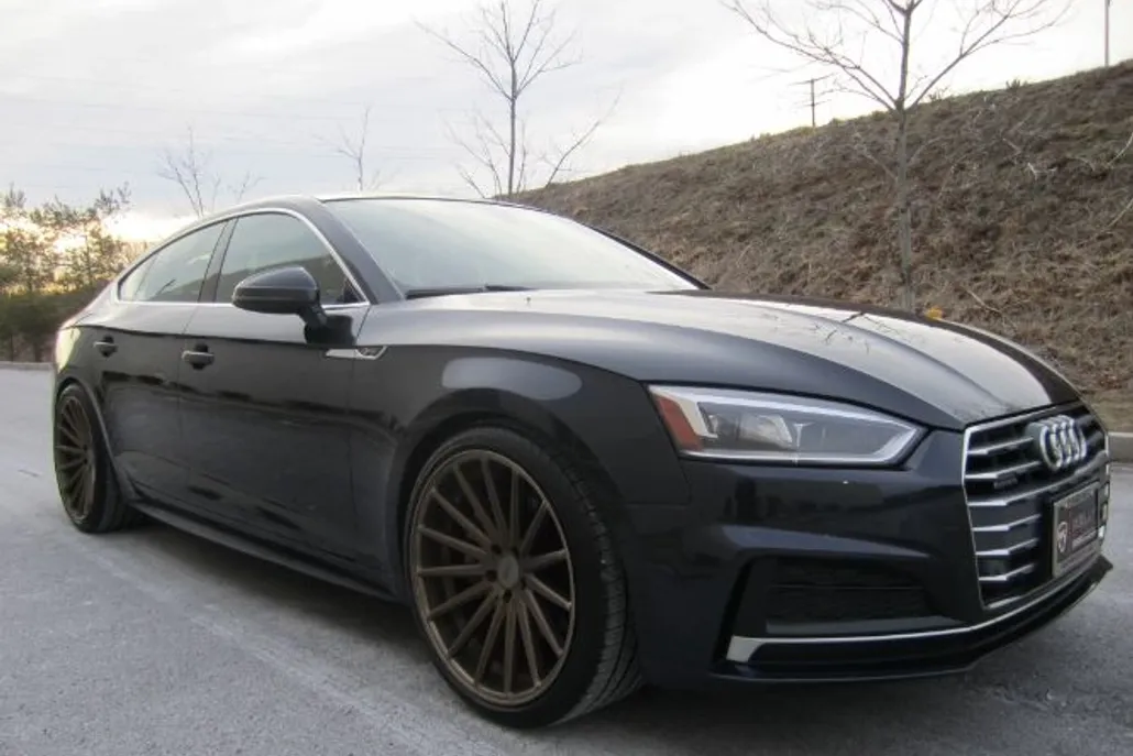 2018 Audi A5 Premium Plus photo 1