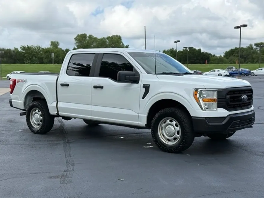 2022 Ford F-150 XL photo 1