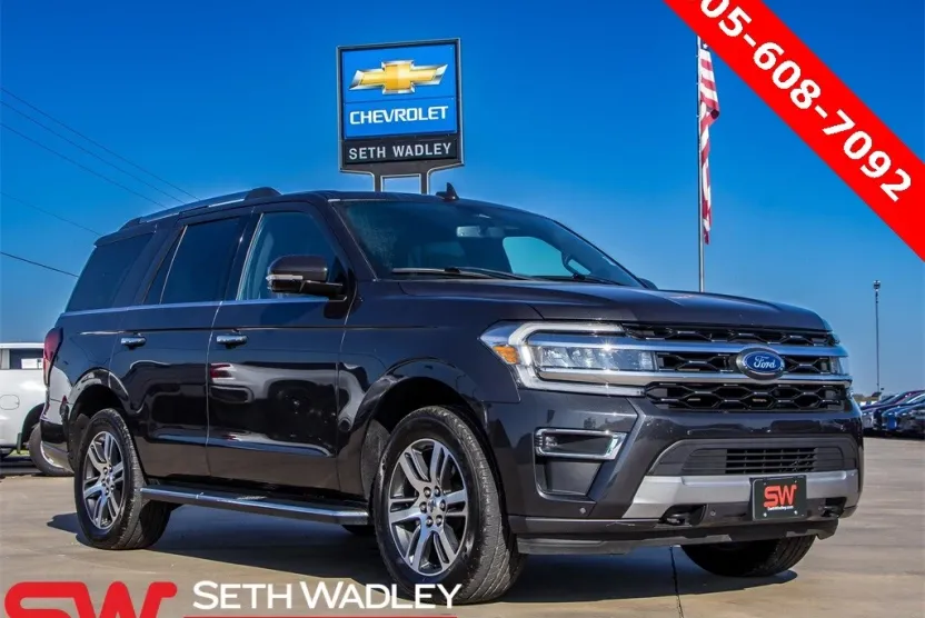 2023 Ford Expedition Limited photo 1