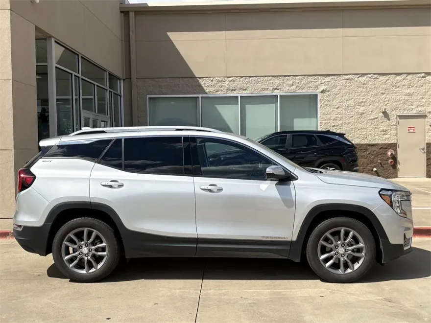 2022 Gmc Terrain SLT photo 1