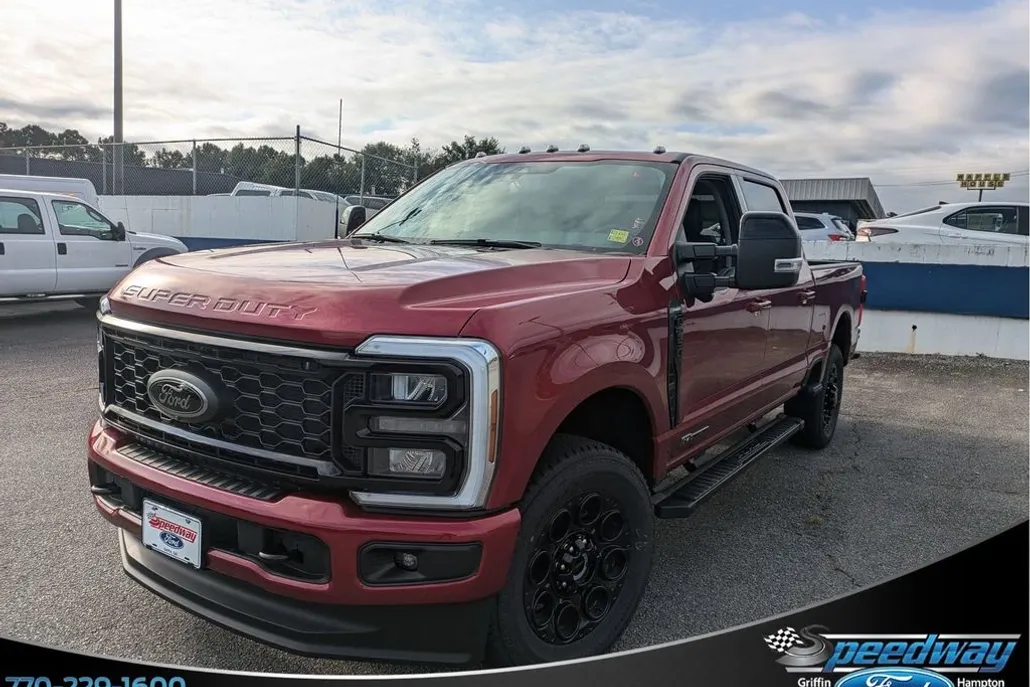 2026 Ford F-250 Lariat photo 1