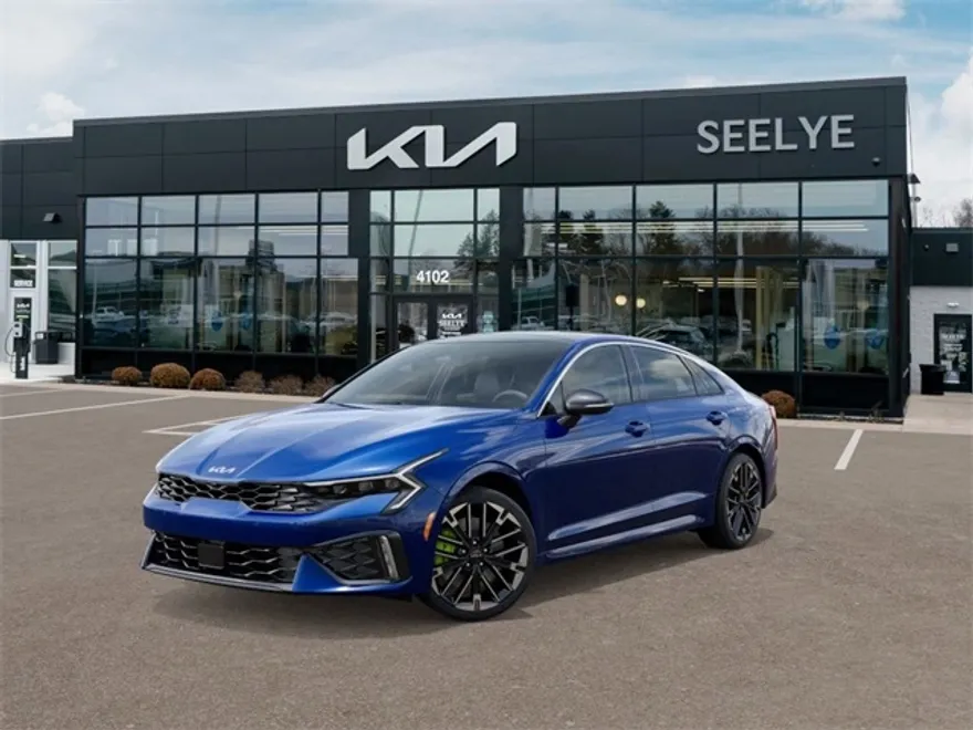 2026 Kia K5 GT photo 1