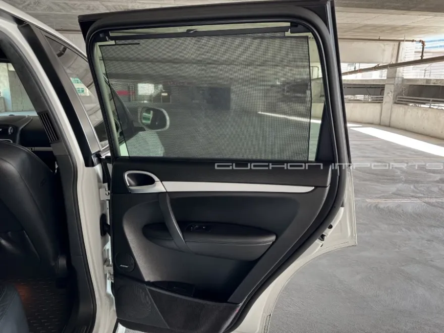 2009 Porsche Cayenne GTS photo 39