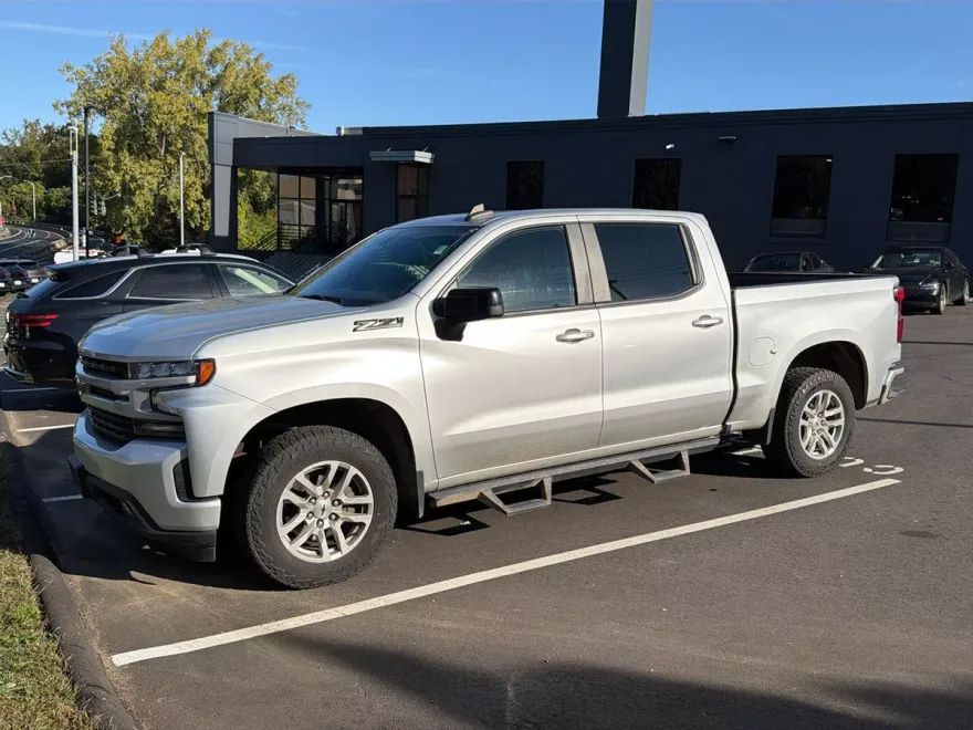 2020 Chevrolet Silverado 1500 RST photo 1