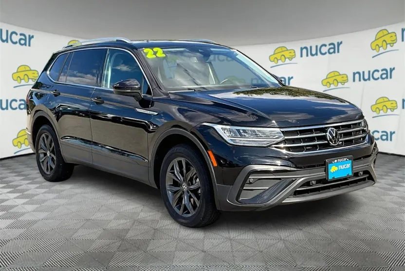 2022 Volkswagen Tiguan SE photo 1