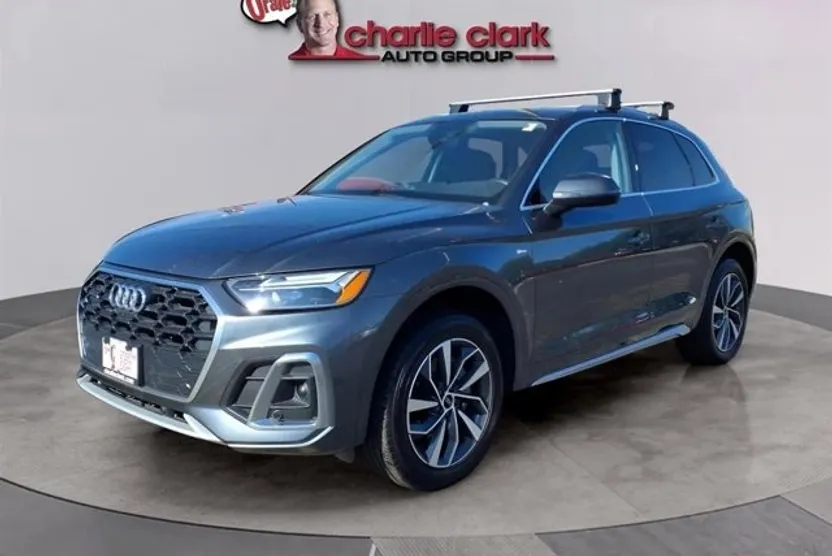 2024 Audi Q5 S line Premium Plus photo 1