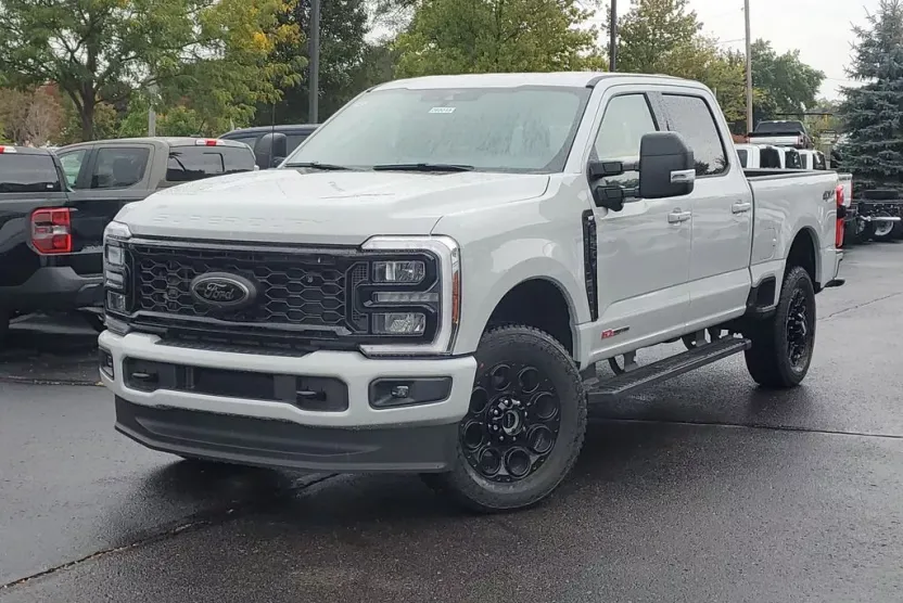 2026 Ford F-350 XLT photo 1