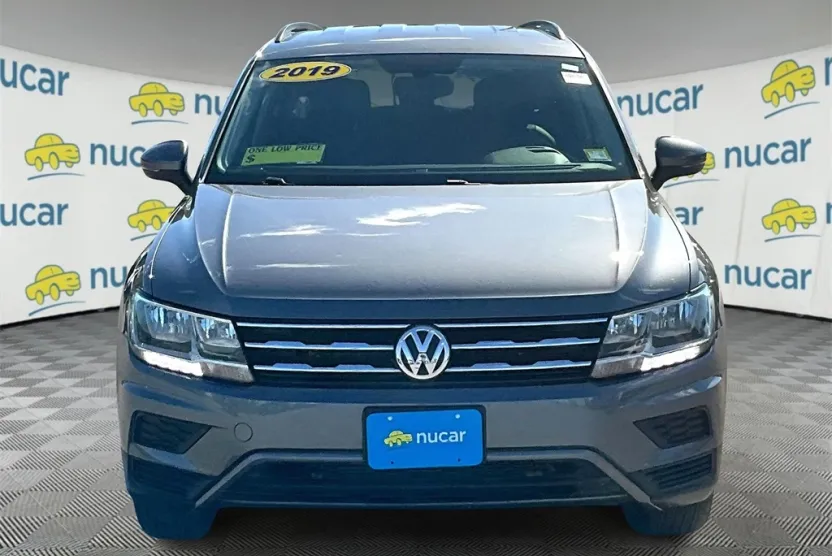 2019 Volkswagen Tiguan SE photo 1