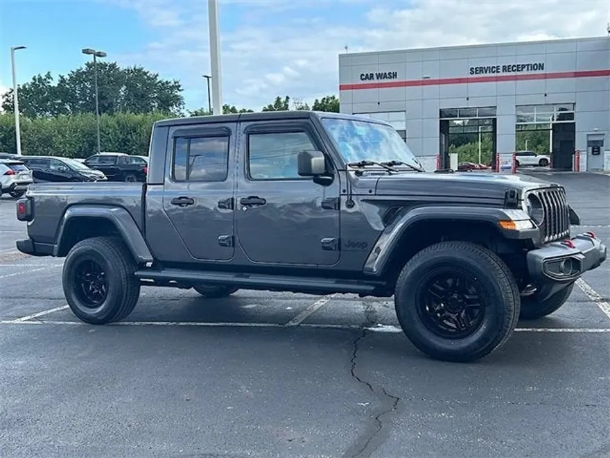2021 Jeep Gladiator Sport S photo 1