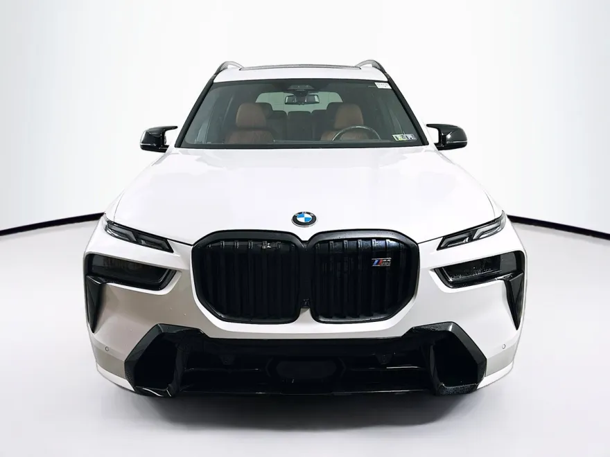 2024 Bmw X7 M60i photo 1