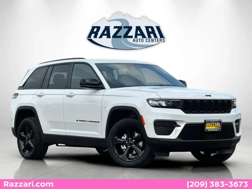 2025 Jeep Grand Cherokee Altitude photo 1